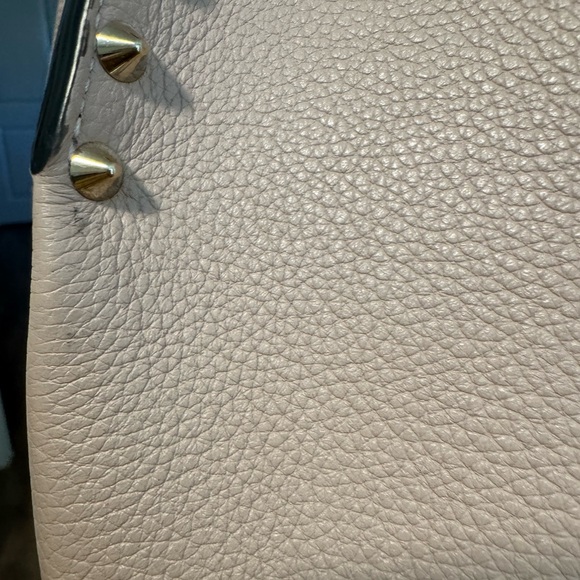 Christian Louboutin Cabata Small Tote - Picture 7 of 8